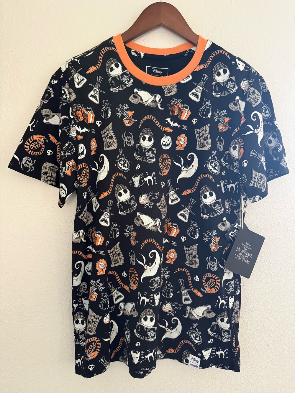 NWT Loungefly Nightmare Before Christmas Glow Tee M Jack Zero Halloween